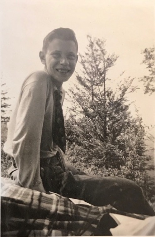 Karlheinz an seinem 16. Geburtstag, 10.6.1937 auf dem Uetliberg